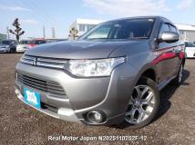 2014 Mitsubishi OUTLANDER PHEV