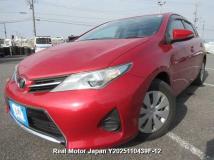 2012 Toyota Auris