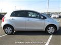 2006 Toyota Vitz