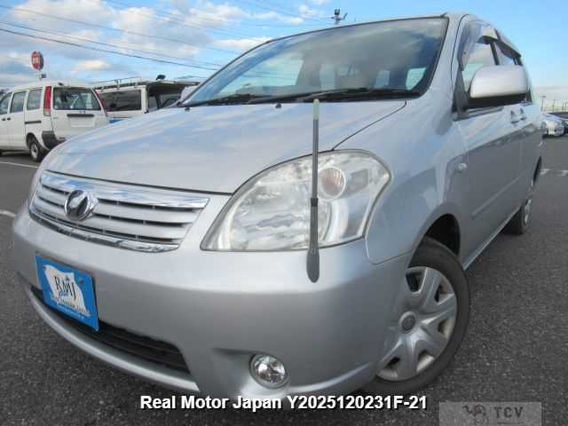 2009 Toyota Raum