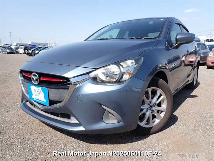2014 Mazda Demio
