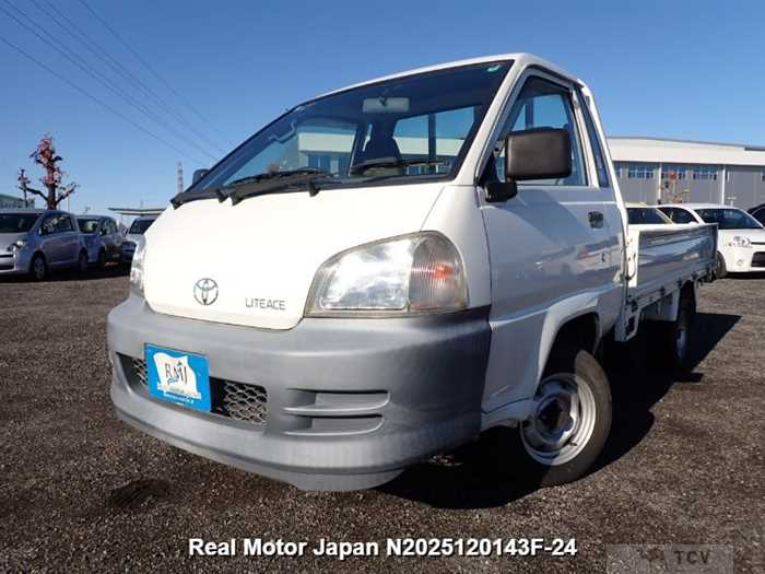 2004 Toyota Liteace Truck