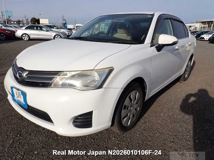 2013 Toyota Corolla Axio