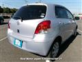 2011 Toyota Vitz