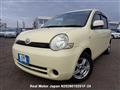2005 Toyota Sienta