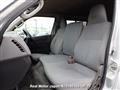 2005 Toyota Hiace Van