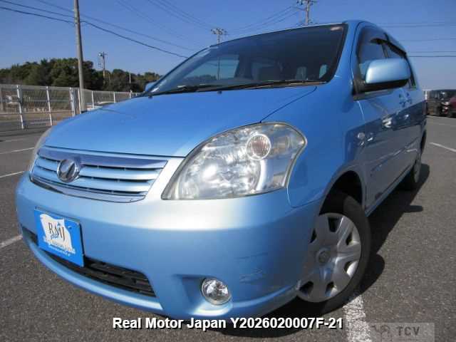 2009 Toyota Raum