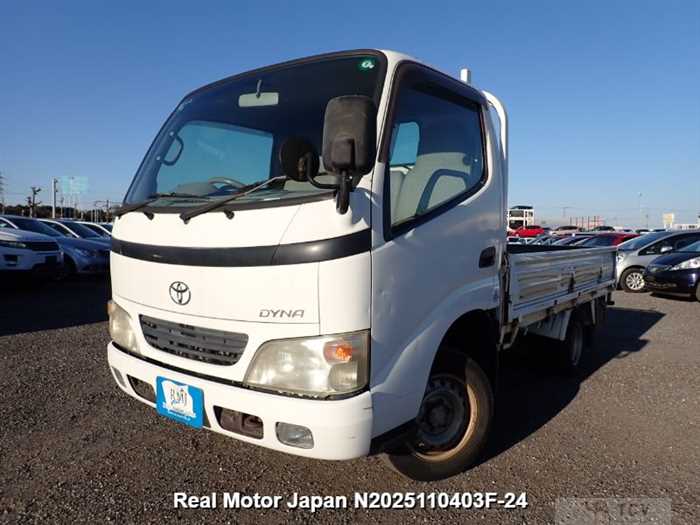 2005 Toyota Dyna
