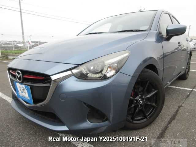 2014 Mazda Demio