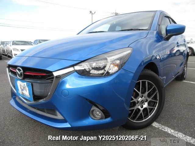 2015 Mazda Demio