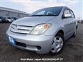 2004 Toyota IST
