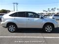 2004 Toyota Harrier