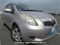 2006 Toyota Vitz