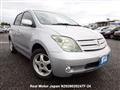 2004 Toyota IST