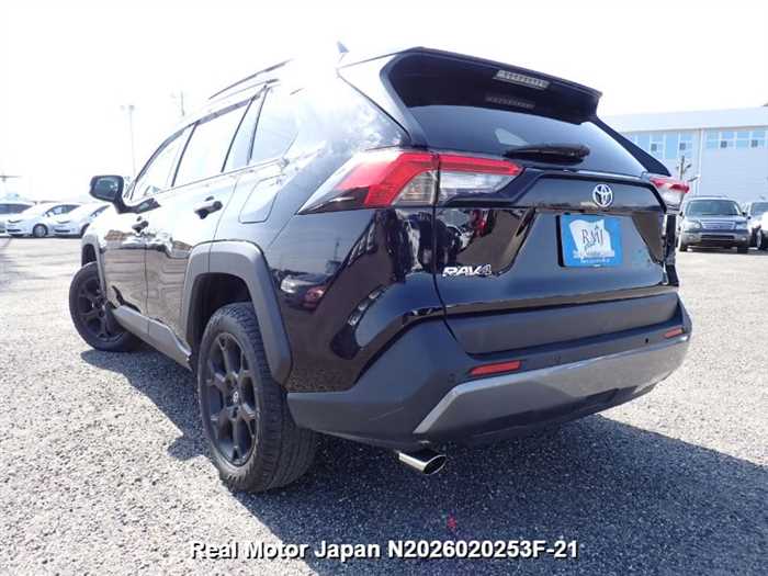 Toyota RAV4 2.0 ADVENTURE OFFROAD PKG 4WD ONLY 33,000 KMLEAT 2024 — миниатюра 3