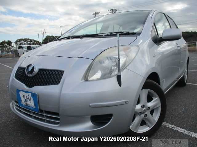 2005 Toyota Vitz