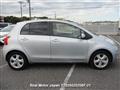 2005 Toyota Vitz