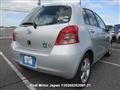 2005 Toyota Vitz