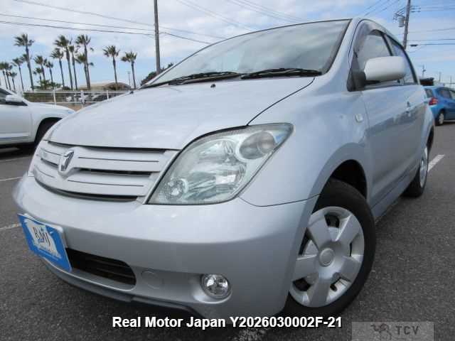 2005 Toyota IST