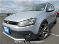 2012 Volkswagen Cross Polo