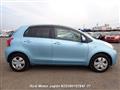 2005 Toyota Vitz