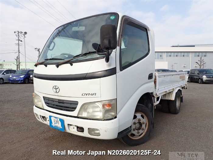 2004 Toyota Dyna