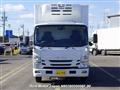 2019 Isuzu Elf Truck