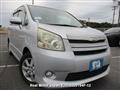 2008 Toyota Noah