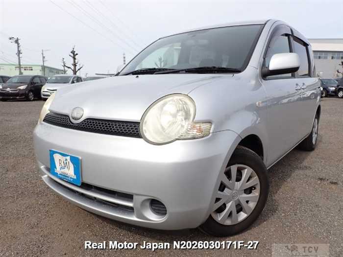 2005 Toyota Sienta