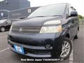 2005 Toyota Voxy