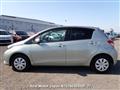 2011 Toyota Vitz