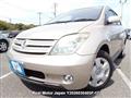 2003 Toyota IST