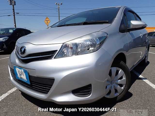 2013 Toyota Vitz