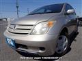 2003 Toyota IST