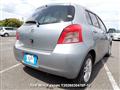 2007 Toyota Vitz