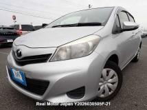 2013 Toyota Vitz
