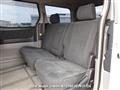 2005 Toyota Alphard