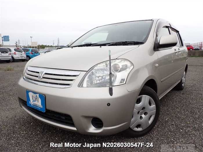 2006 Toyota Raum