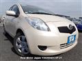 2005 Toyota Vitz
