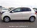 2005 Toyota Vitz