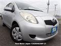 2005 Toyota Vitz