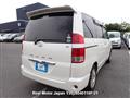 2006 Toyota Noah