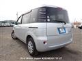 2005 Toyota Sienta