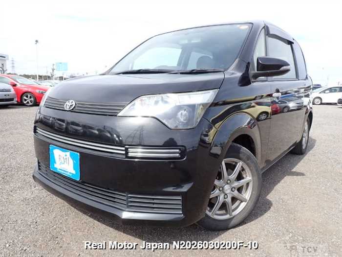 2013 Toyota SPADE