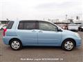 2005 Toyota Raum