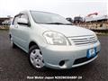 2005 Toyota Raum