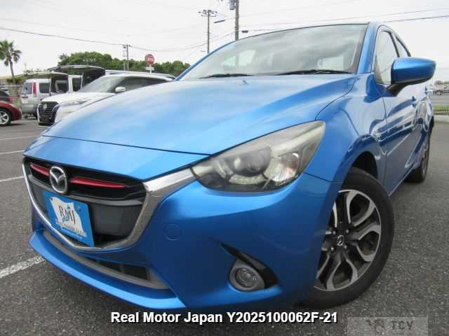 2014 Mazda Demio
