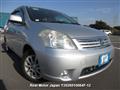 2009 Toyota Raum