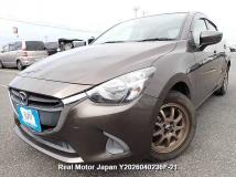 2014 Mazda Demio