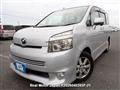2008 Toyota Voxy